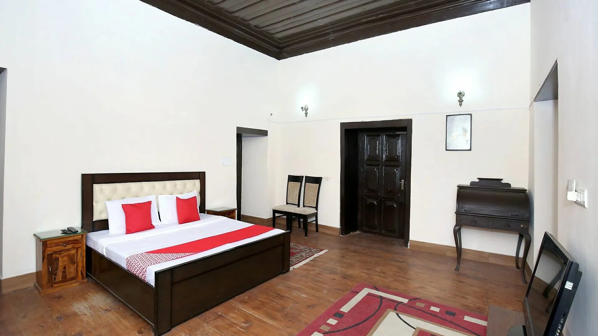 Oyo 12243 Home Luxurious 3Bhk Villa Longwood Shimla
